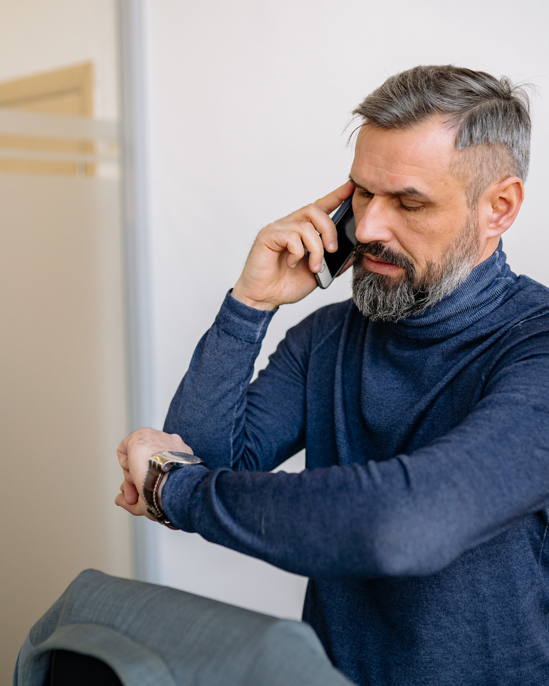 Contestar tú mismo.